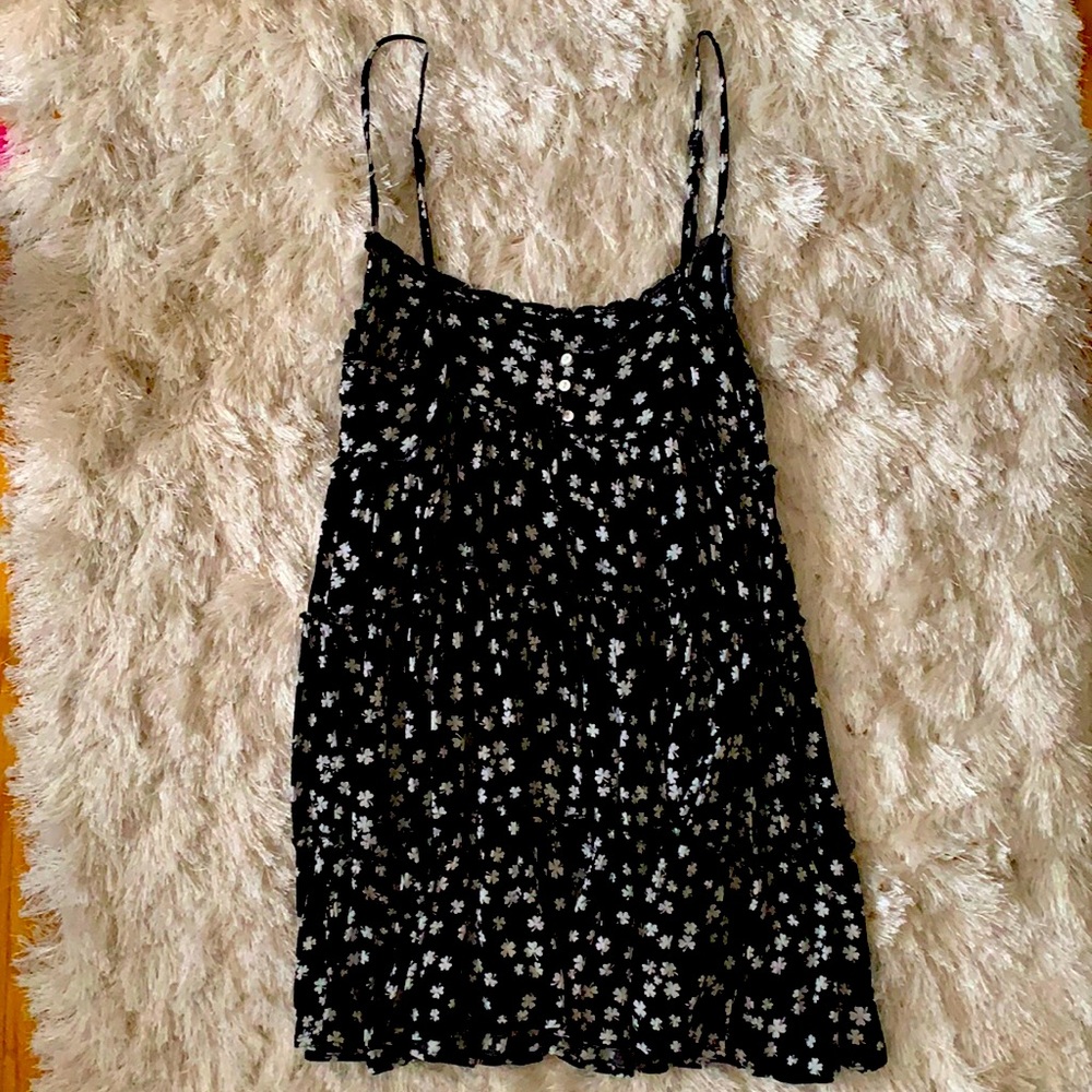 Bershka black dress with white clovers.